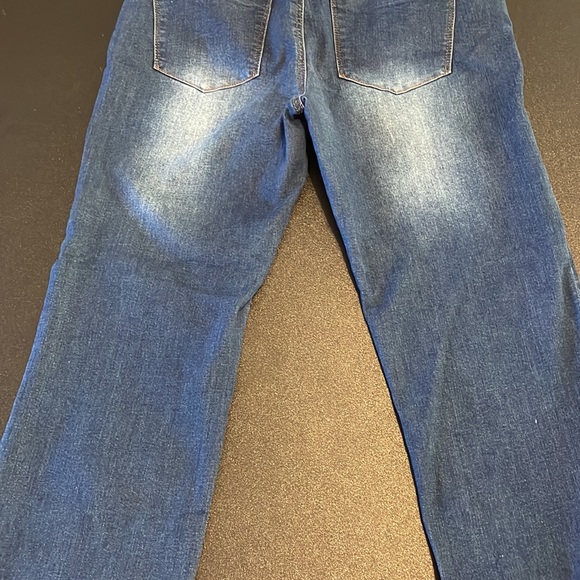 Dark wash bootcut jeans size 11! - Picture 6 of 8